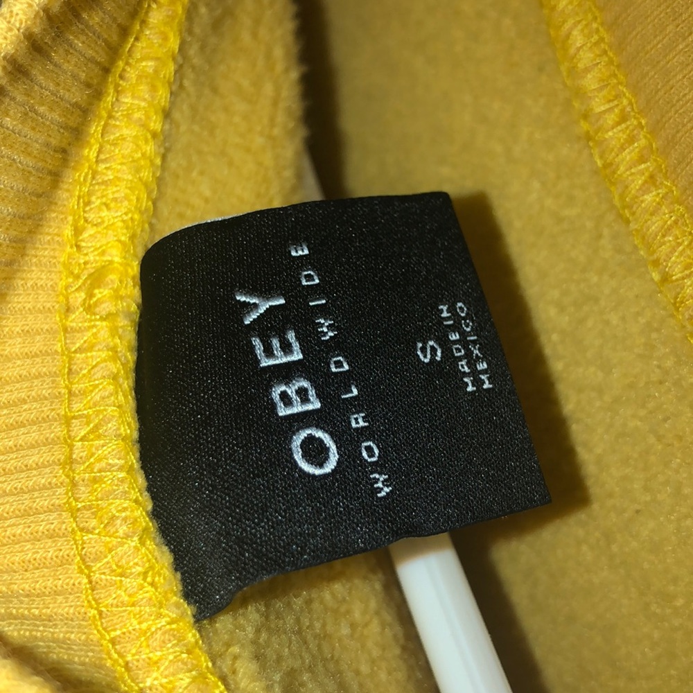 OBEY sweatshirt